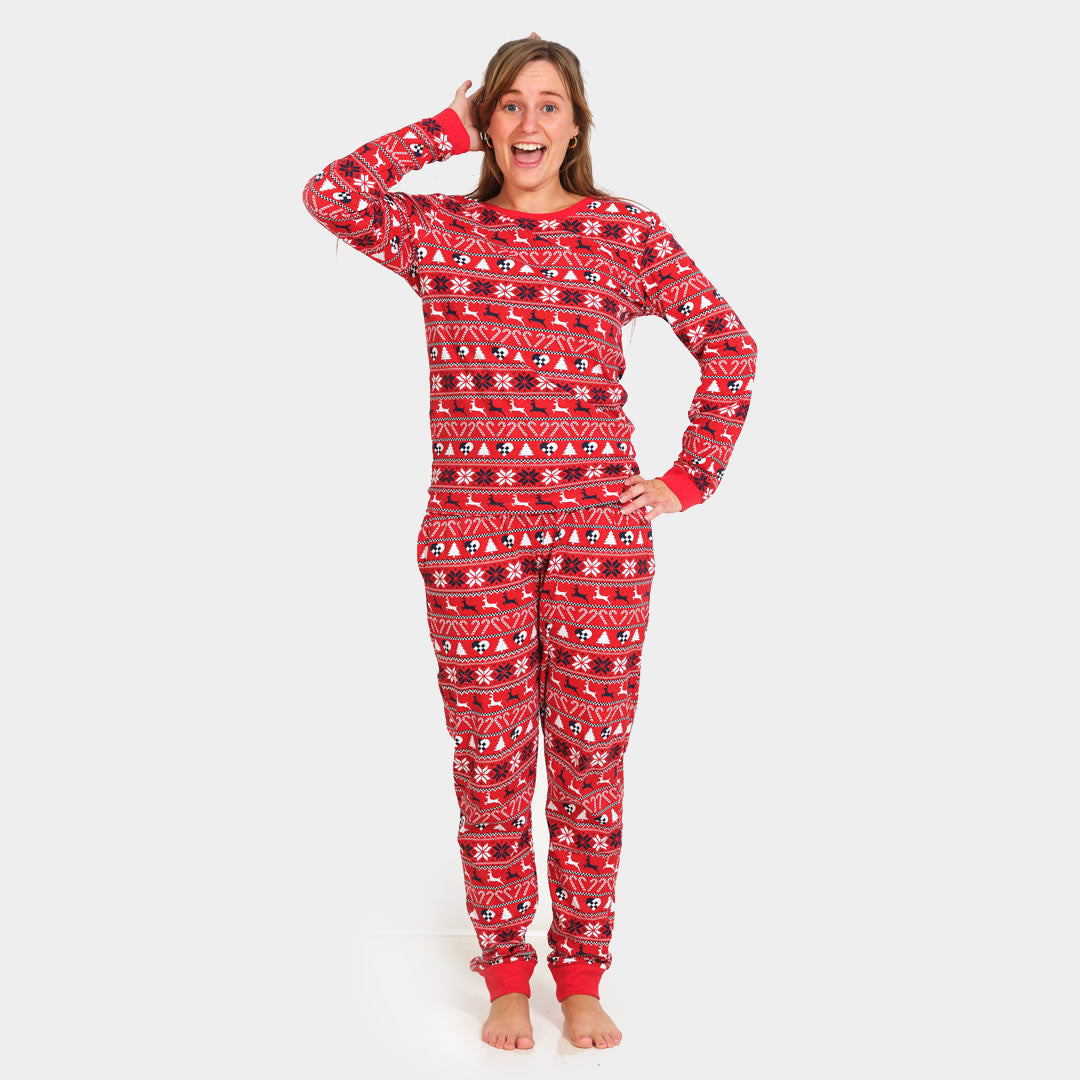 Pijama Navideña Adultos Unisex Rojo con Renos y Árboles Mujer