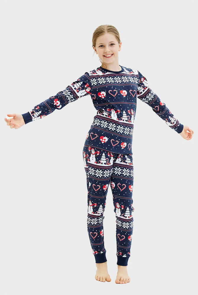 Pijama Navideña para Familia y Niña Azul Muñecos de Nieve y Corazones