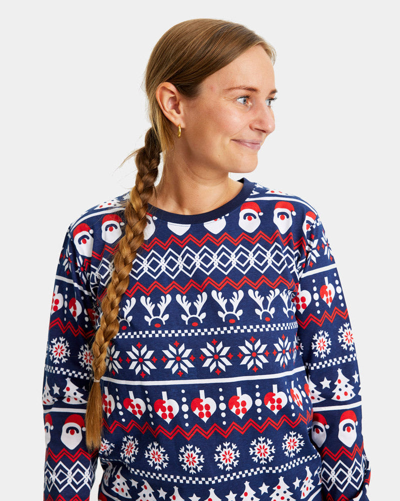 Pijama Navideña para Mujer con Papá Noel, Árboles y Corazones