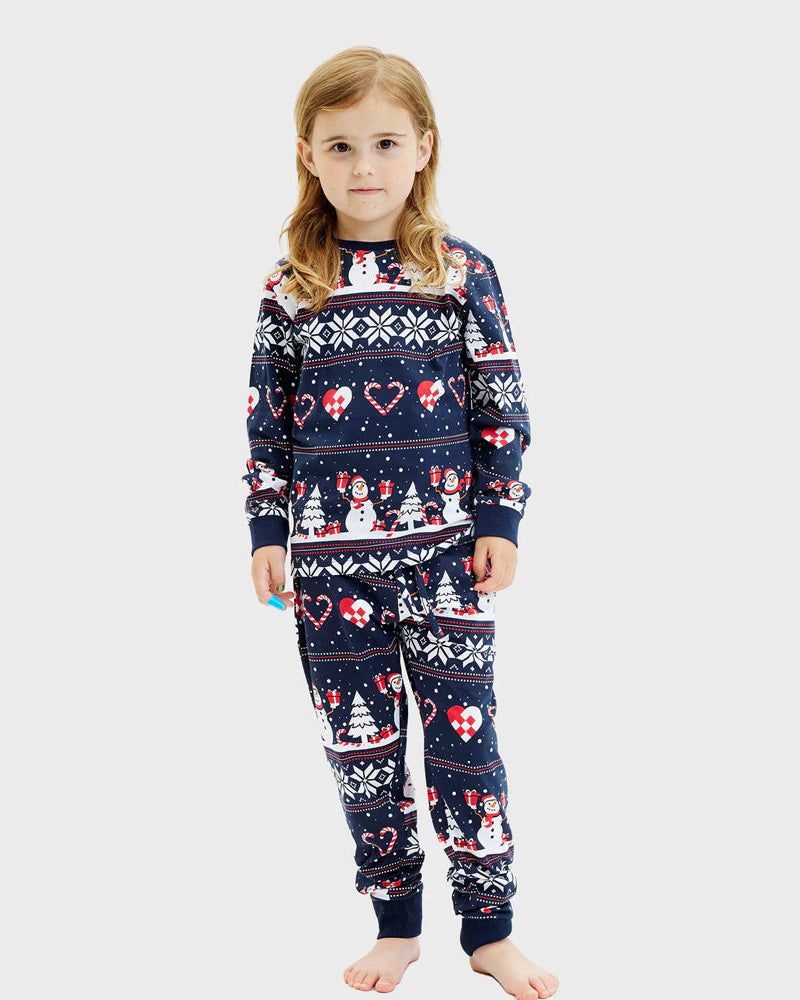 Pijama Navideña para Niña Muñecos de Nieve y Corazones Azul