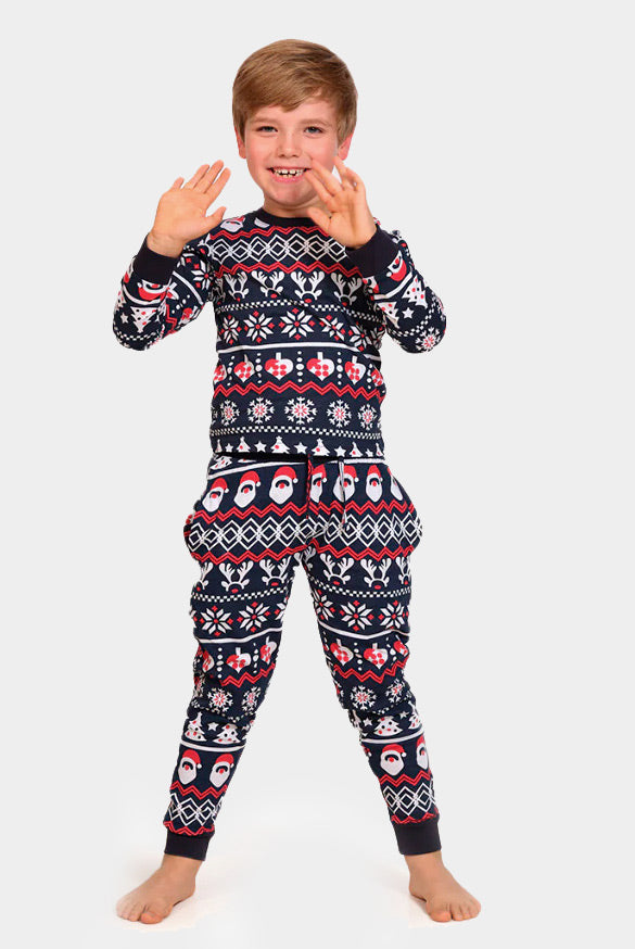 Pijama Navideña para Niños con Papá Noel, Árboles y Corazones