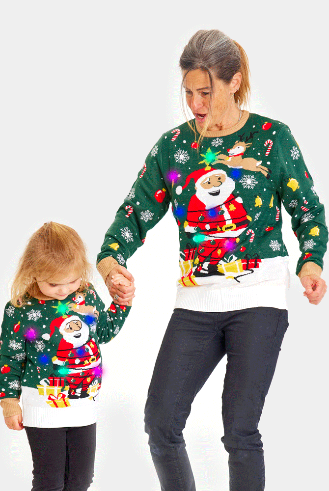 Suéter de Navidad con Luces LED Familia Hombre Papá Noel hecho un Lío