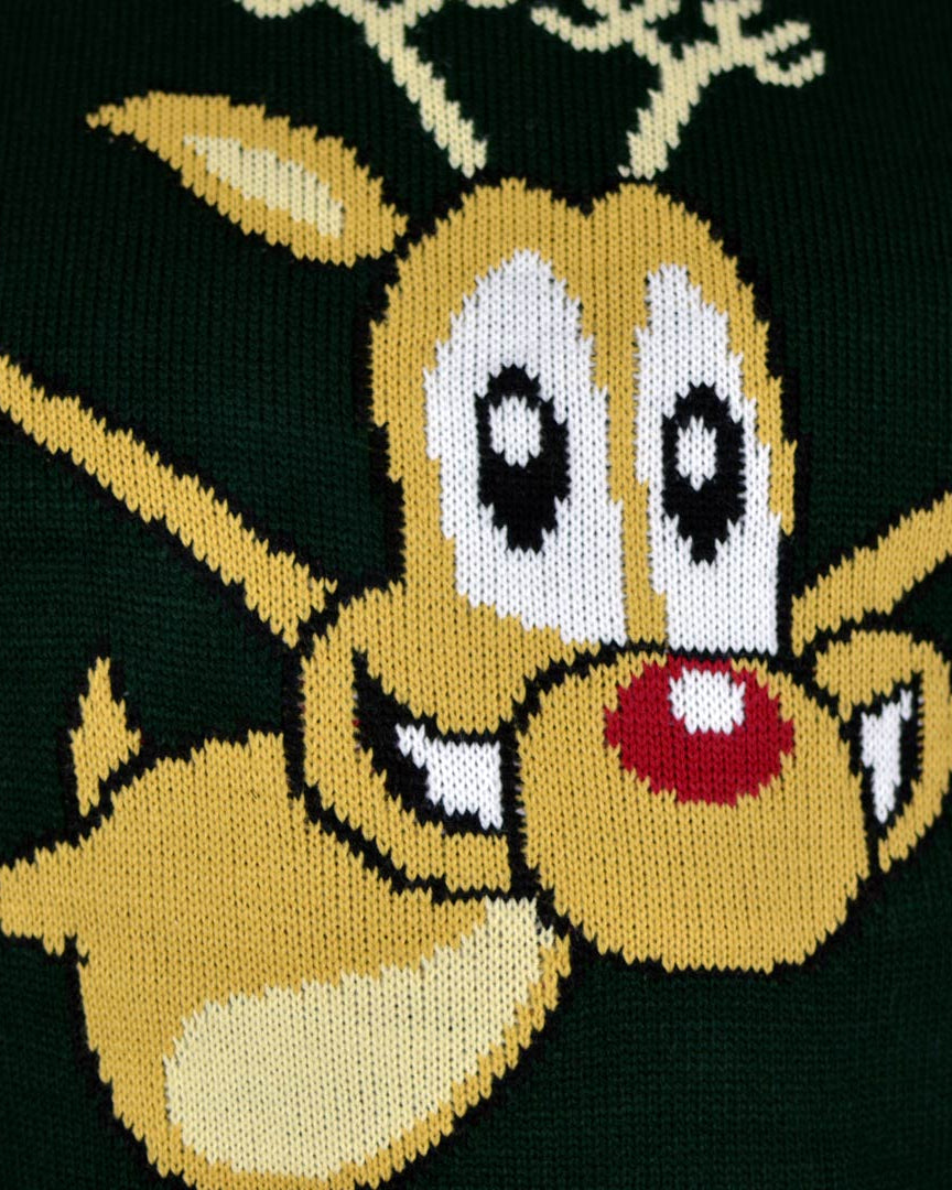 sueter de Navidad para Hombre Verde con Reno Patinando Detalle