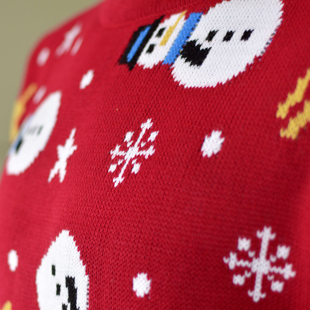 sueter Navideño para Mujer Rojo con Muñecos, Renos y Árboles Detalle