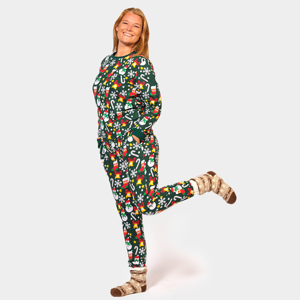 Pijama Navideña Adultos Unisex Verde con Motivos Navideños Mujer