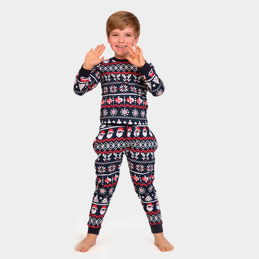 Pijama Navideña para Niños con Papá Noel, Árboles y Corazones