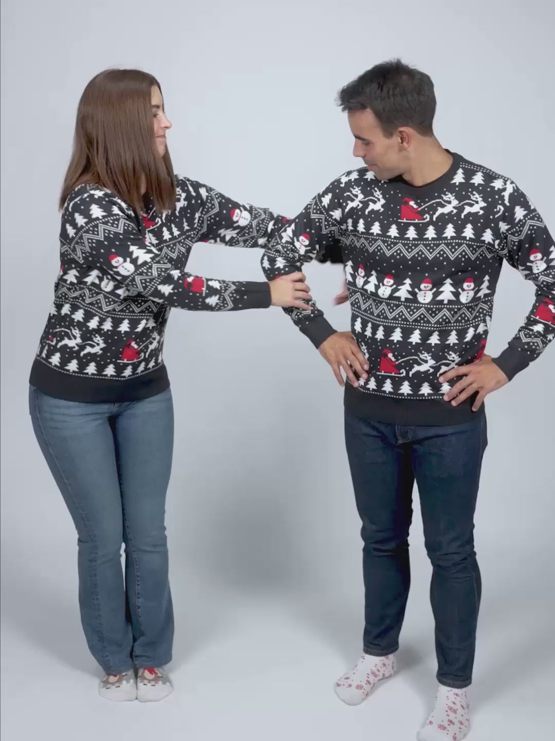 Suéter de Navidad para Mujer y Hombre Azul Árboles, Muñecos y Papá Noel
