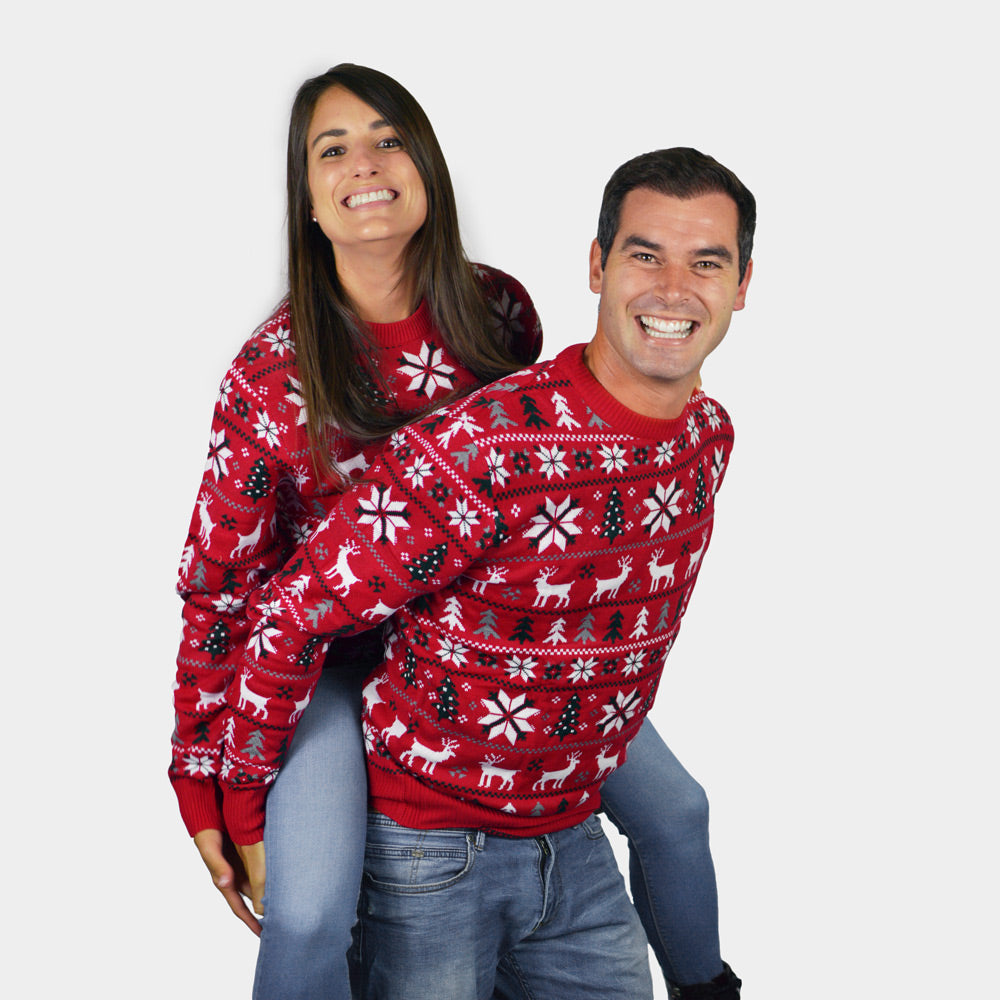 Suéter de Navidad Parejas Rojo con Renos, Árboles y Estrellas Polares